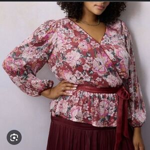 NWT Lauren Conrad Red Sequined Plu Size 2X Top Long Sleevex